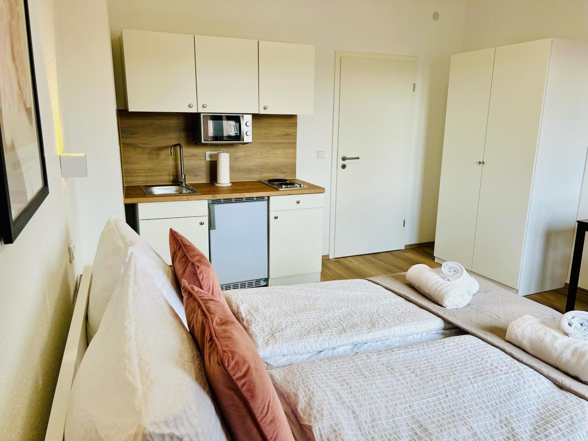 Zentral Gelegenes Und Stilvoll Moebliertes Apartment In Duisburg Nur 5 Minuten Vom Hbf Und City, Ideal Fuer Pendler Und Messebesucher Dış mekan fotoğraf
