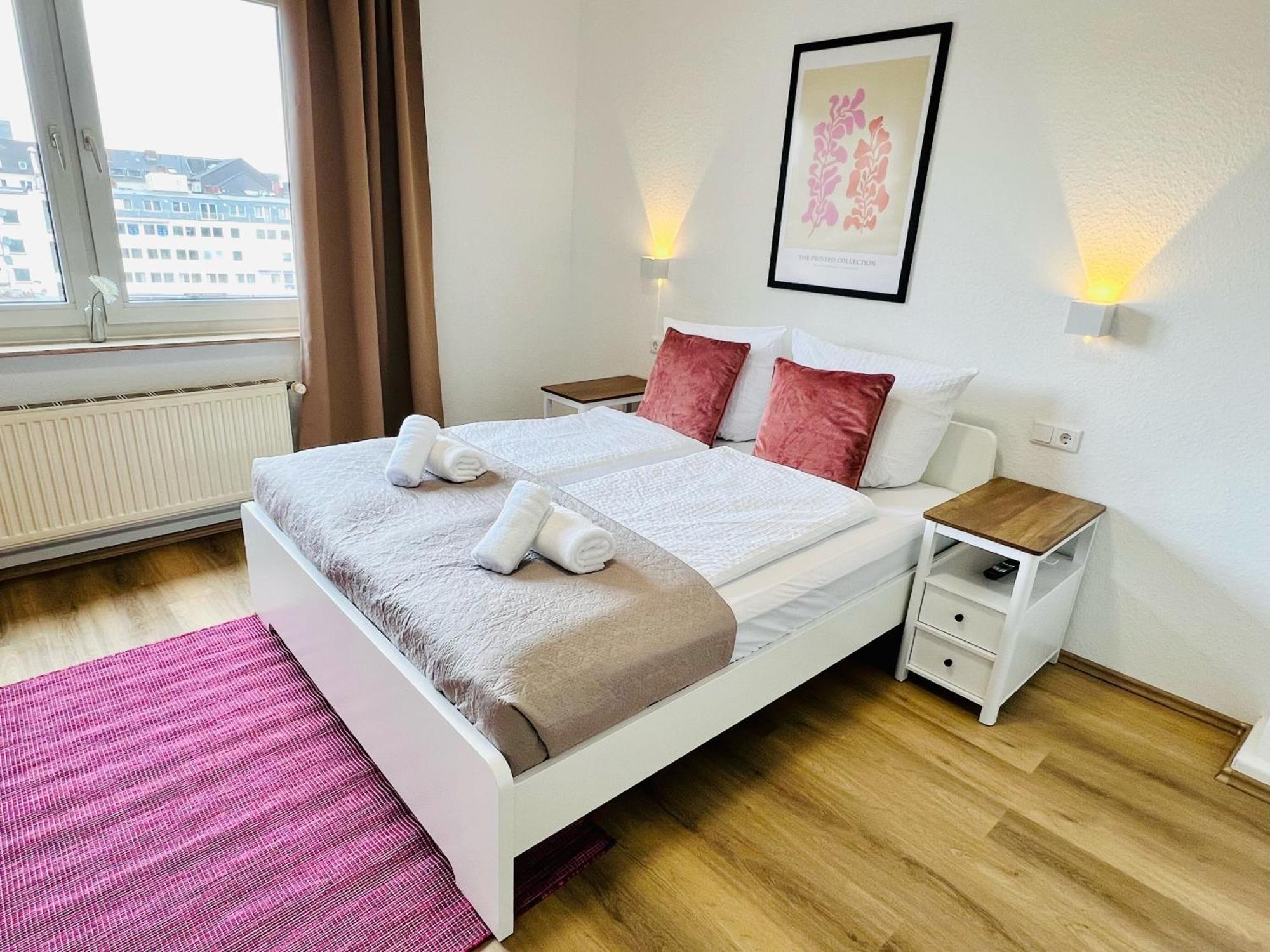 Zentral Gelegenes Und Stilvoll Moebliertes Apartment In Duisburg Nur 5 Minuten Vom Hbf Und City, Ideal Fuer Pendler Und Messebesucher Dış mekan fotoğraf