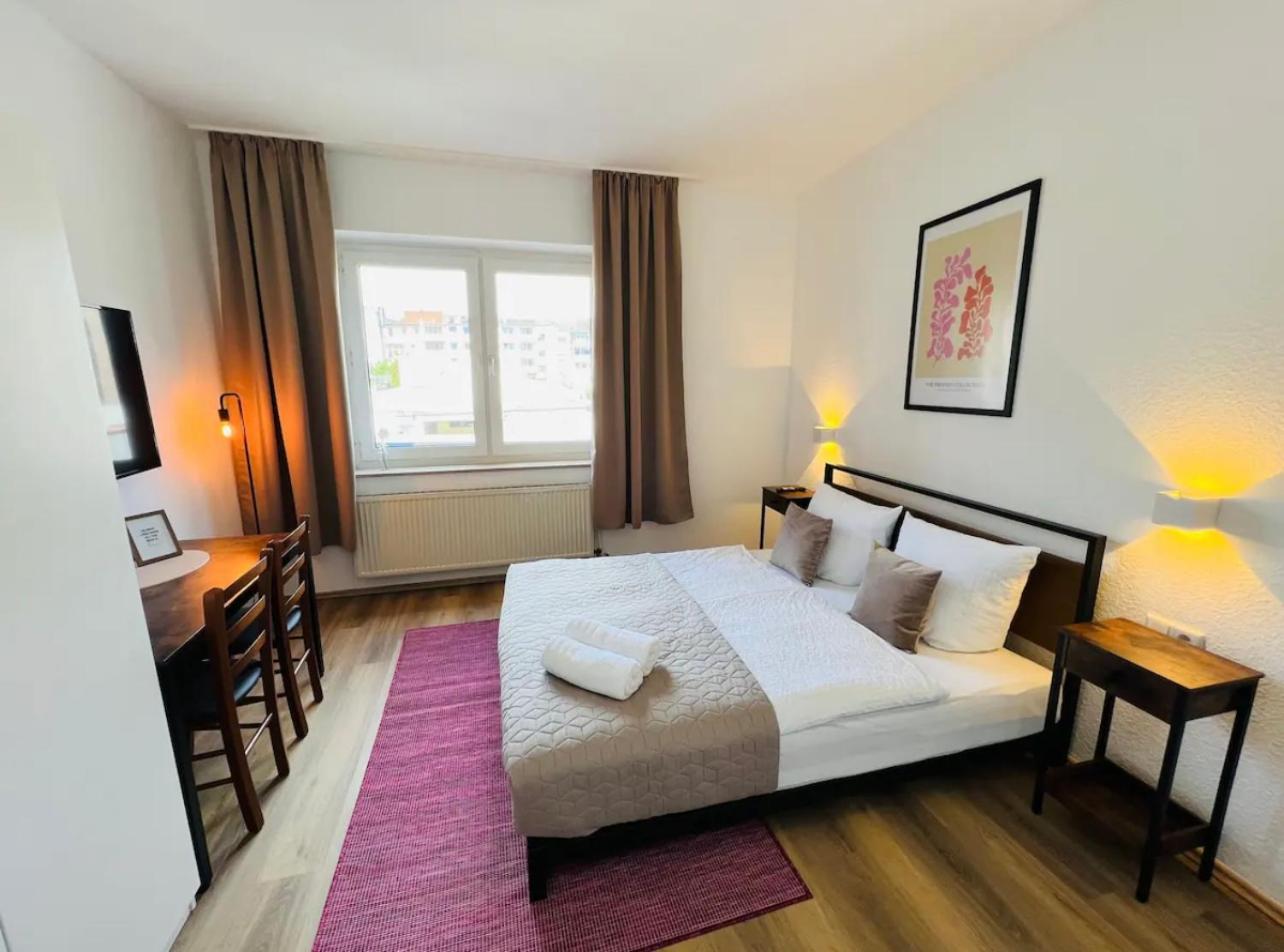 Zentral Gelegenes Und Stilvoll Moebliertes Apartment In Duisburg Nur 5 Minuten Vom Hbf Und City, Ideal Fuer Pendler Und Messebesucher Dış mekan fotoğraf