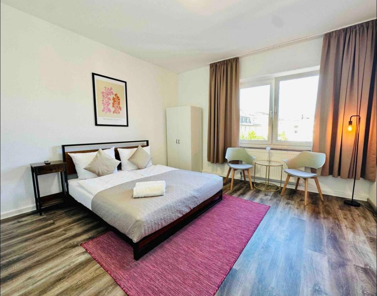 Zentral Gelegenes Und Stilvoll Moebliertes Apartment In Duisburg Nur 5 Minuten Vom Hbf Und City, Ideal Fuer Pendler Und Messebesucher Dış mekan fotoğraf