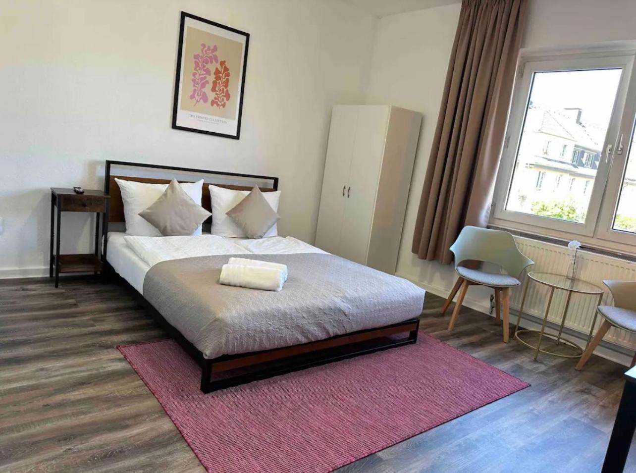 Zentral Gelegenes Und Stilvoll Moebliertes Apartment In Duisburg Nur 5 Minuten Vom Hbf Und City, Ideal Fuer Pendler Und Messebesucher Dış mekan fotoğraf
