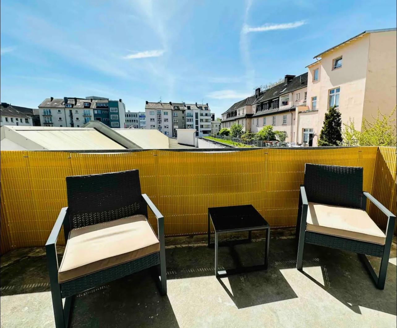 Zentral Gelegenes Und Stilvoll Moebliertes Apartment In Duisburg Nur 5 Minuten Vom Hbf Und City, Ideal Fuer Pendler Und Messebesucher Dış mekan fotoğraf